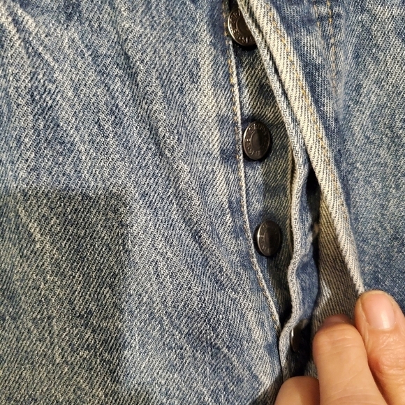 Levis by 3palms High Waisted Cropped Button Fly Cuffed - Picture 4 of 9